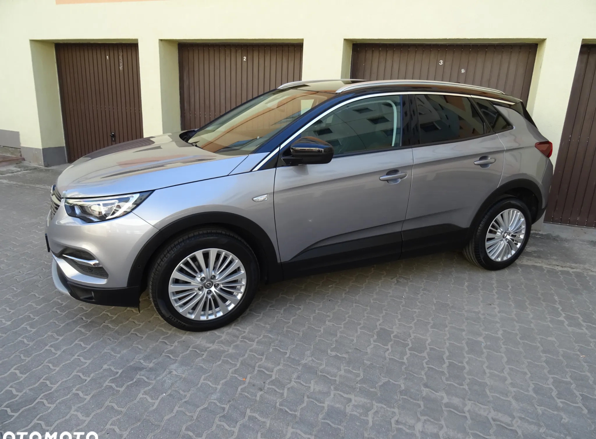Opel Grandland X cena 72900 przebieg: 116000, rok produkcji 2019 z Puławy małe 326